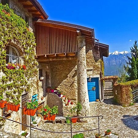 Rustico Colonna House By Gardadomusmea Apartment Vesio Luaran gambar