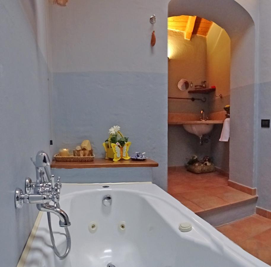 Rustico Colonna House By Gardadomusmea Apartment Vesio Luaran gambar