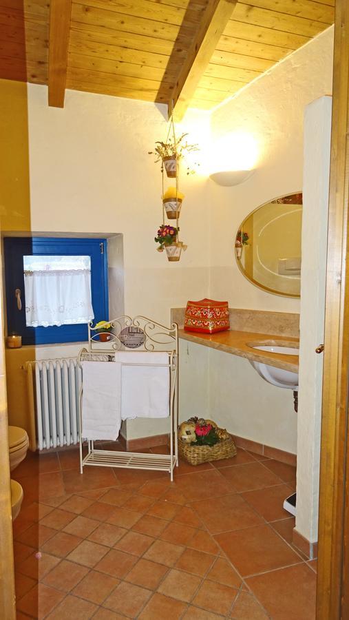 Rustico Colonna House By Gardadomusmea Apartment Vesio Luaran gambar